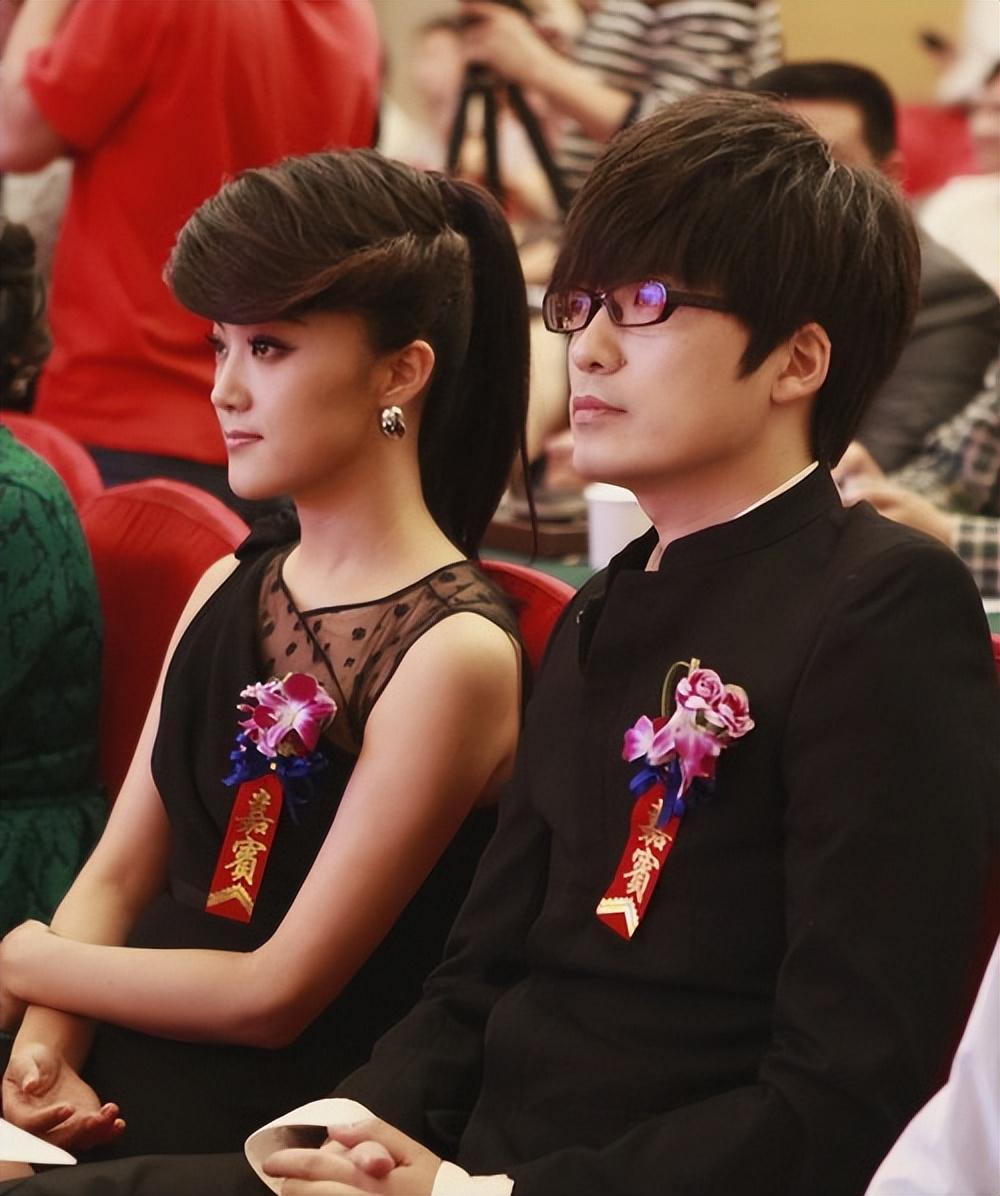 乐鱼官方入口-玖月奇迹离婚7年，王小玮近况曝光，43岁无婚无育，发福显老